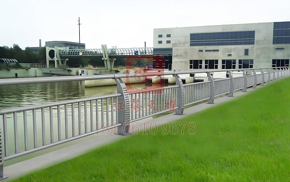 贈(zèng)送安裝-贈(zèng)送運(yùn)輸-河道護(hù)欄